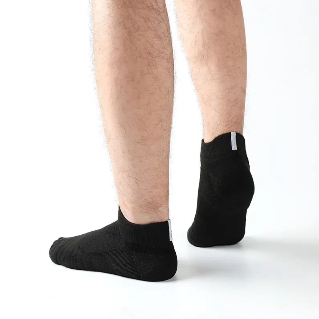 Chaussettes Antiglisse – Idéales Football & Basketball - Semello.fr